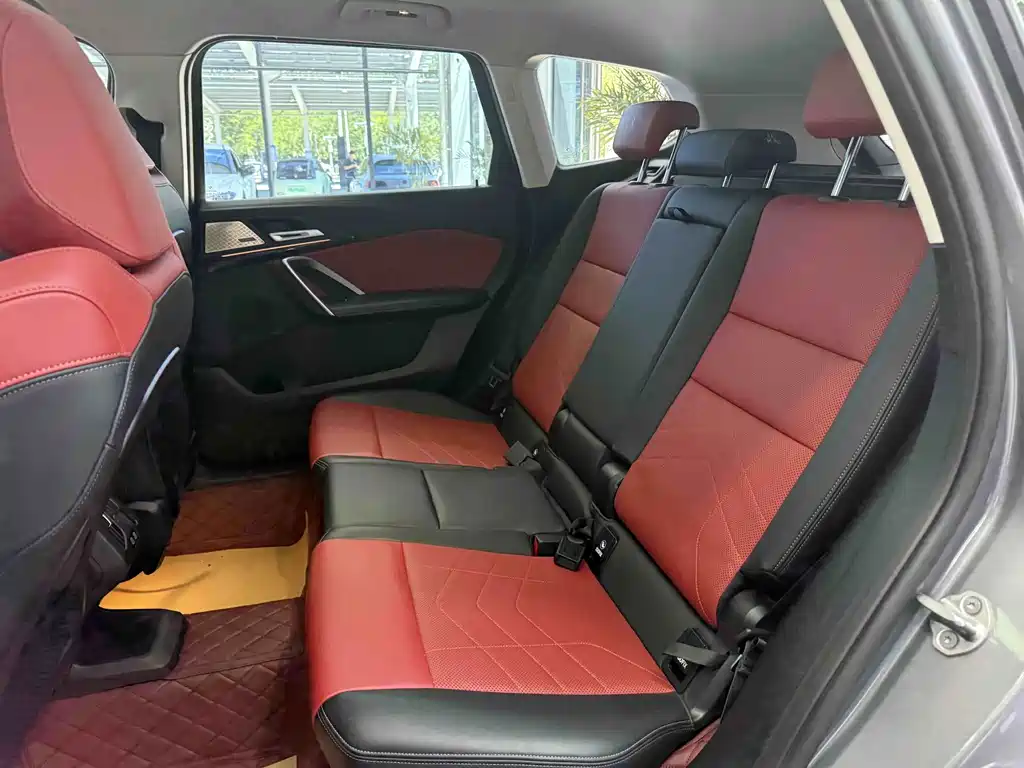 BMW X1 — миниатюра 15