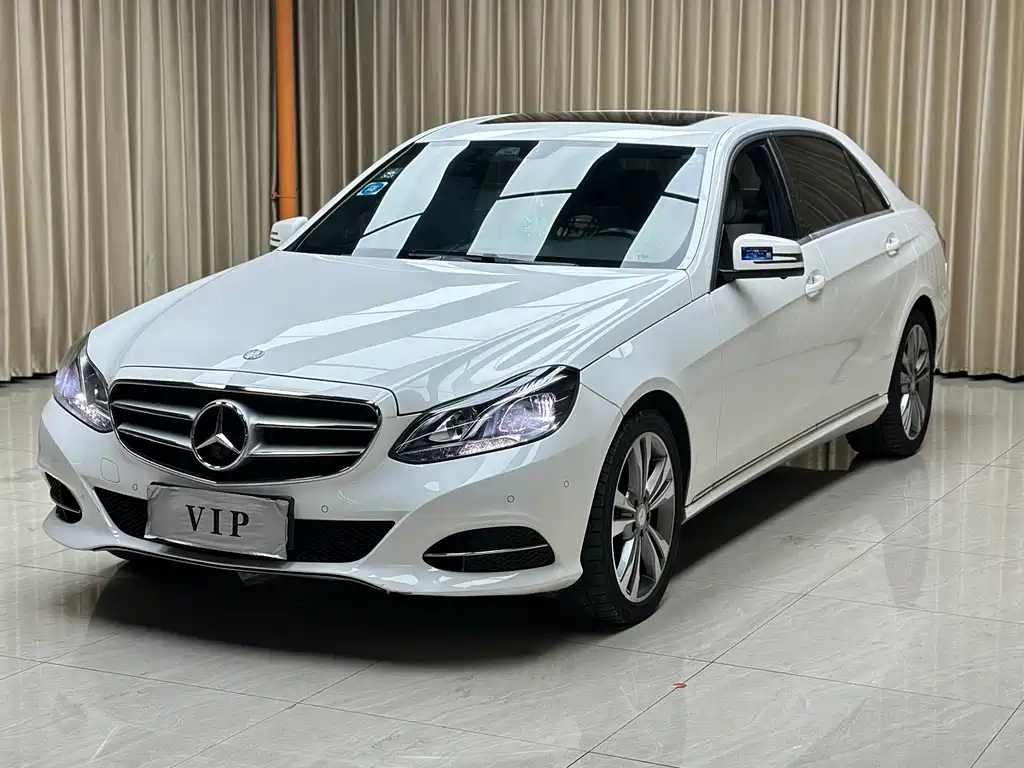 Mercedes-Benz E-Class 2015