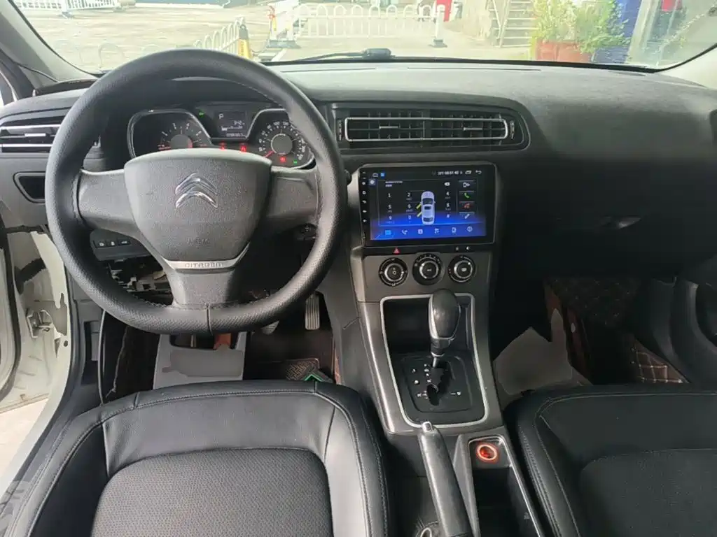 Citroen C4 — миниатюра 10