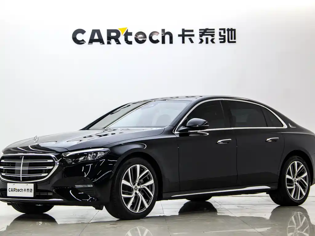Mercedes-Benz E-Class 2024