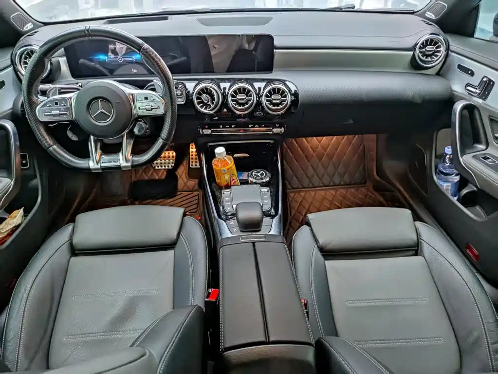 Mercedes-Benz CLA AMG — миниатюра 9