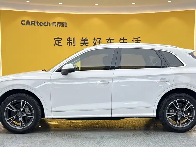 Audi Q5L — миниатюра 5