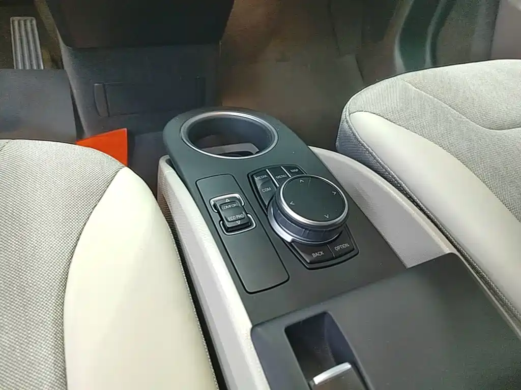 BMW i3 (Import) — миниатюра 14