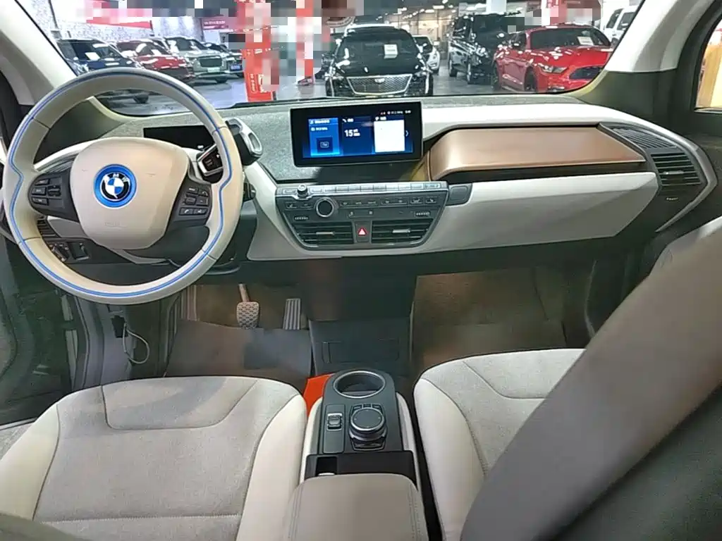 BMW i3 (Import) — миниатюра 10