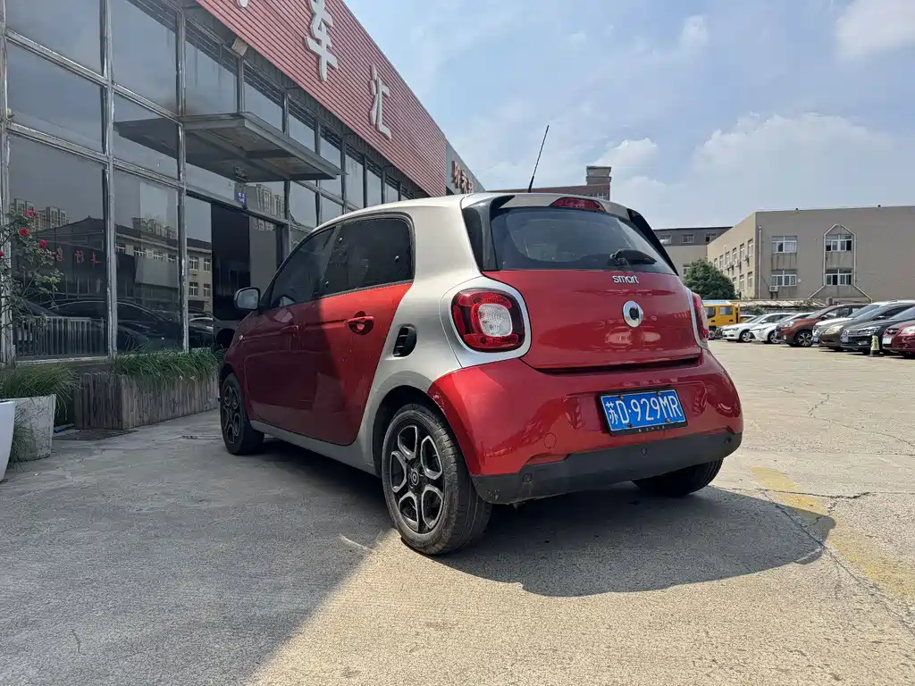 smart Smart Forfour — миниатюра 4