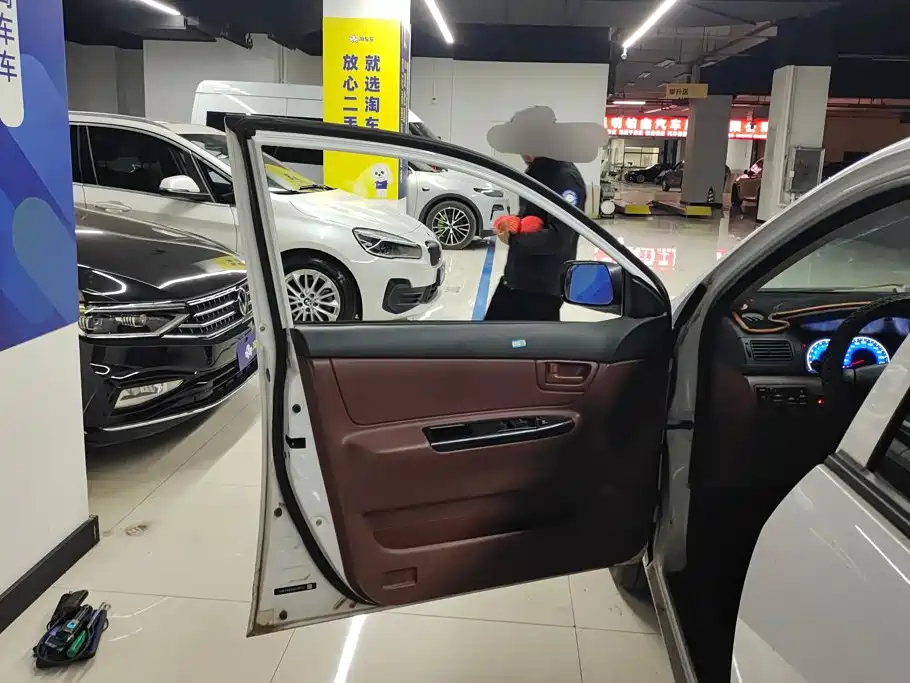 BYD F3 — миниатюра 7