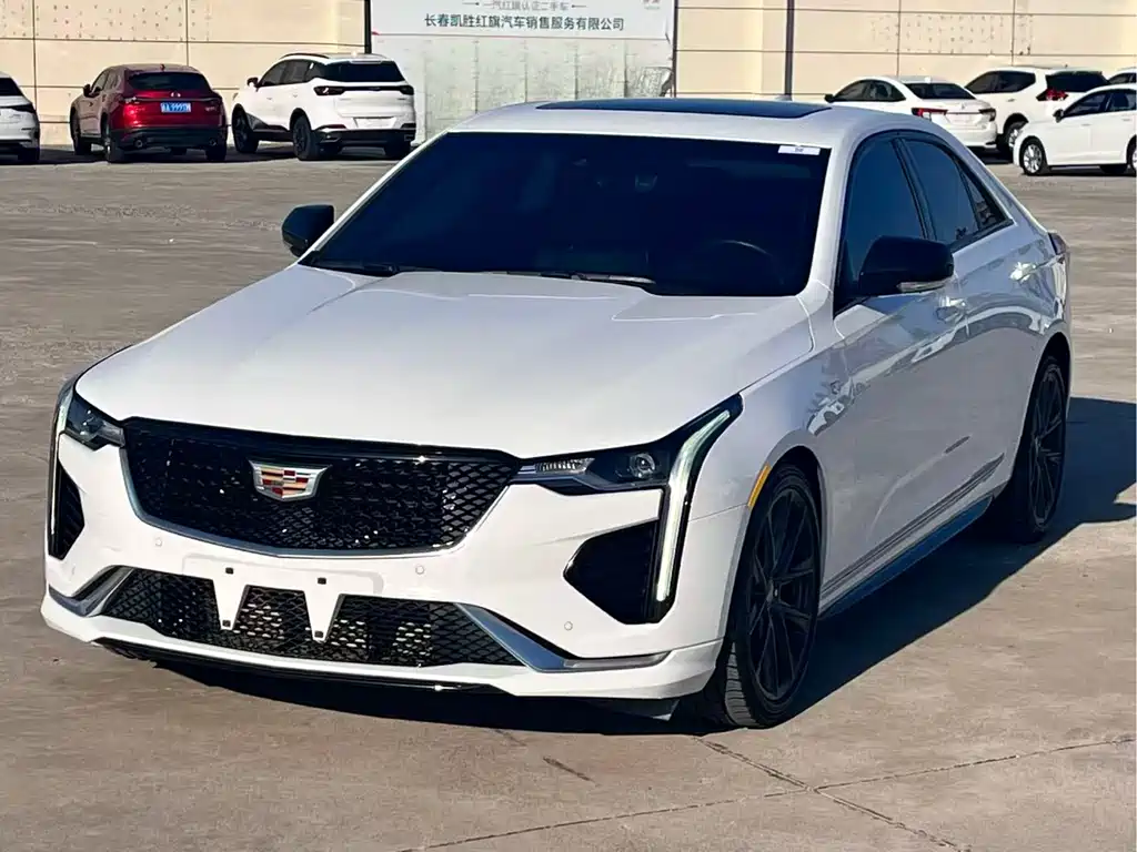 Купить Cadillac CT4