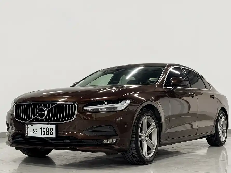 Купить Volvo S90