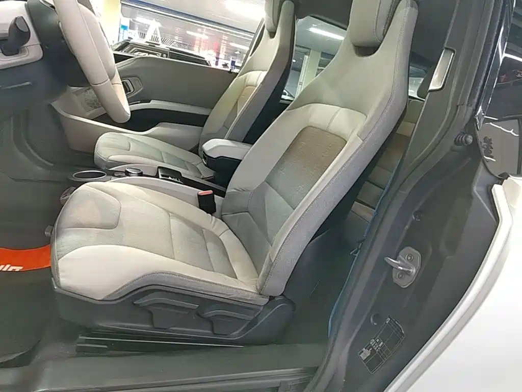 BMW i3 (Import) — миниатюра 15