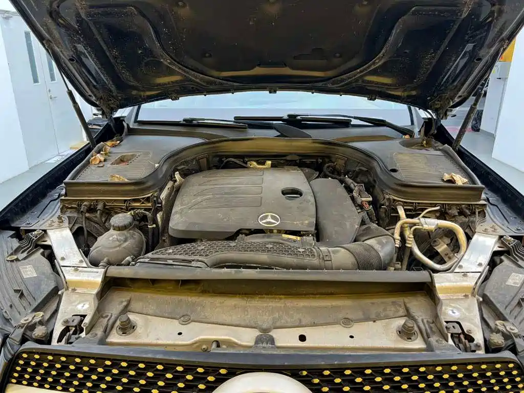 Mercedes-Benz GLC — миниатюра 12