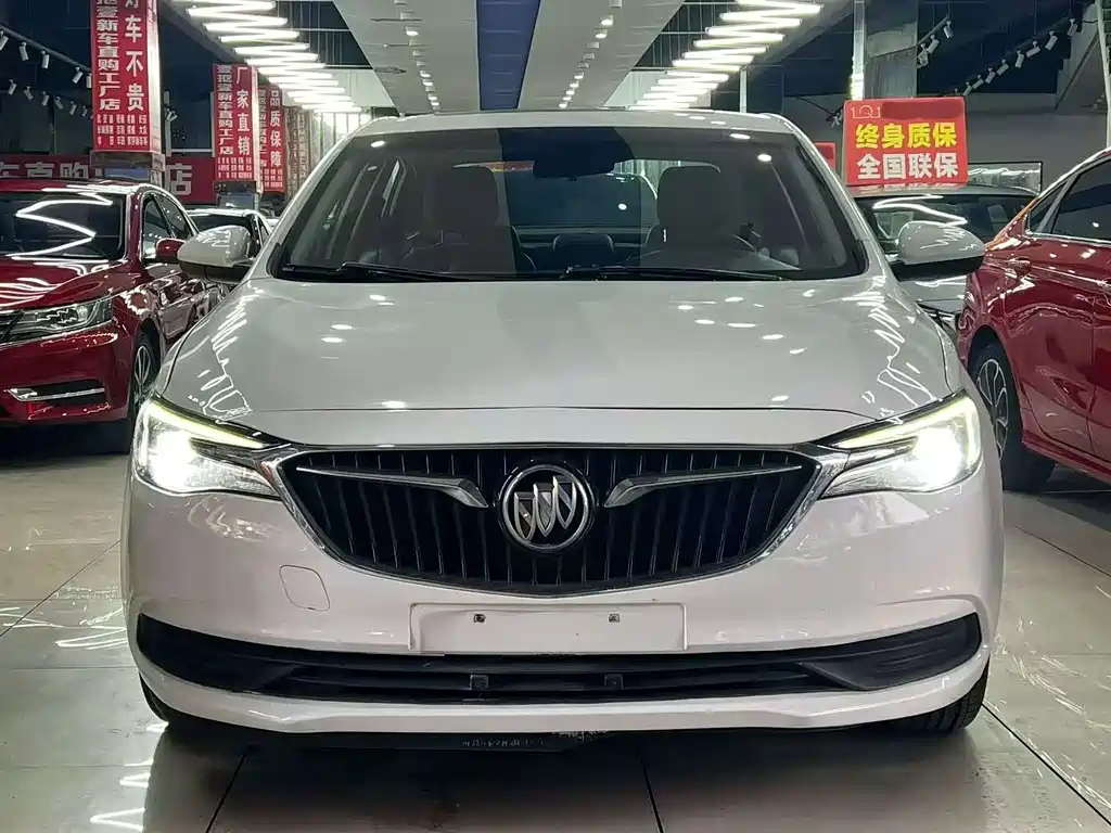Buick Excelle — миниатюра 2
