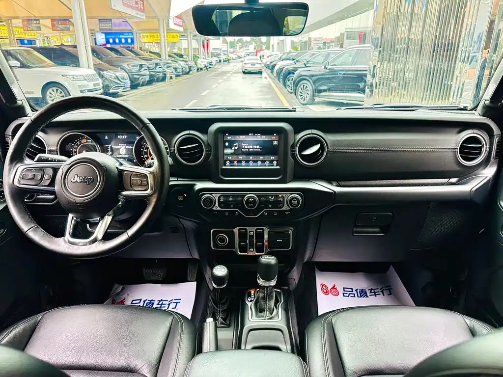 Jeep Wrangler — миниатюра 6