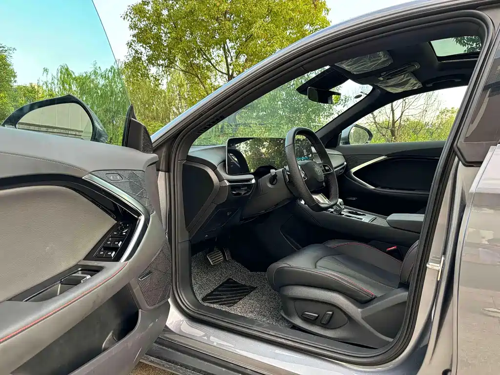 MG 7 2023 1.5T DCT Luxury