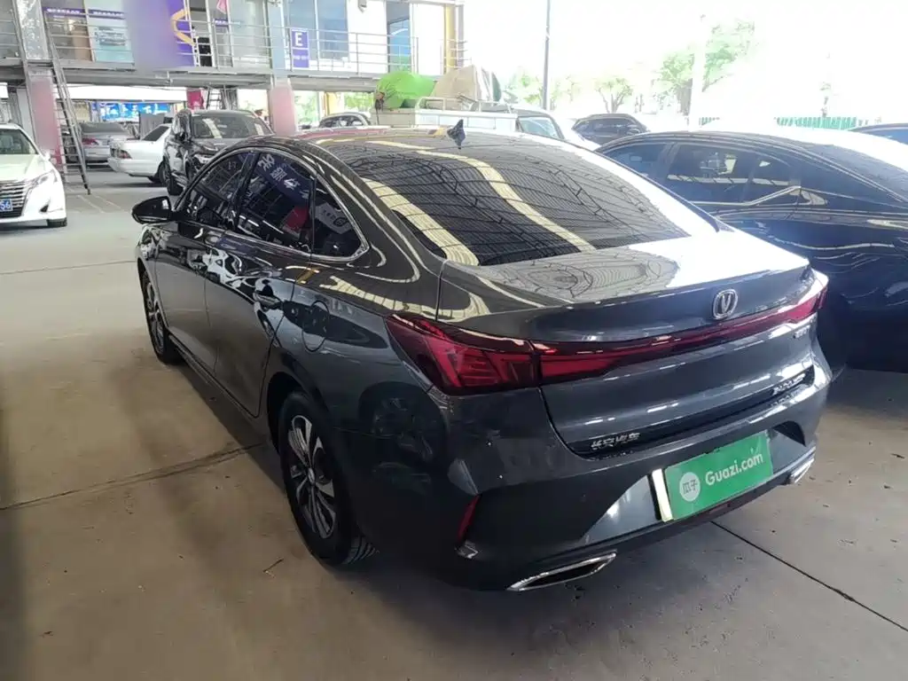 Changan Eado — миниатюра 5
