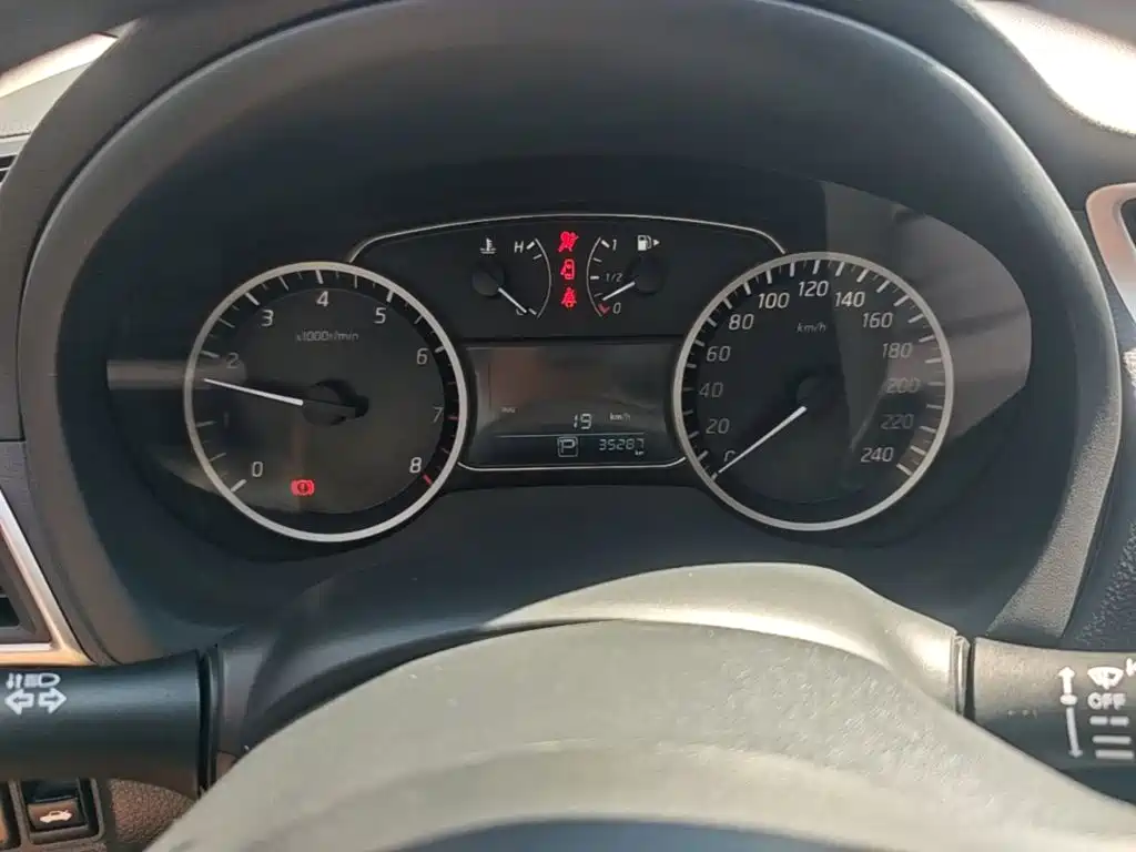 Nissan Sylphy — миниатюра 12