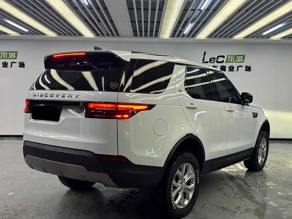 Land Rover Discovery — миниатюра 6