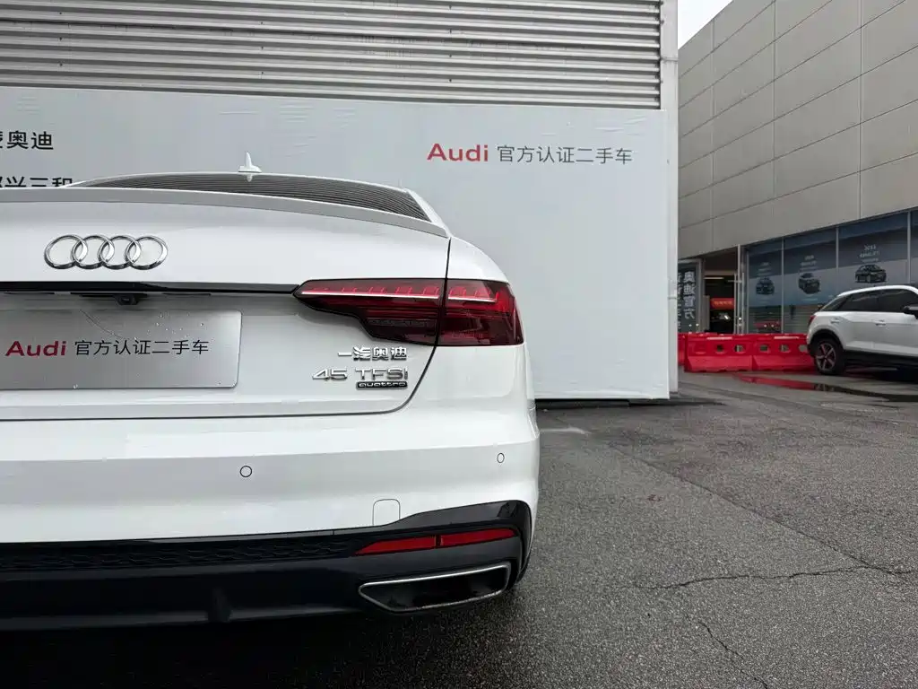 Audi A4L — миниатюра 17