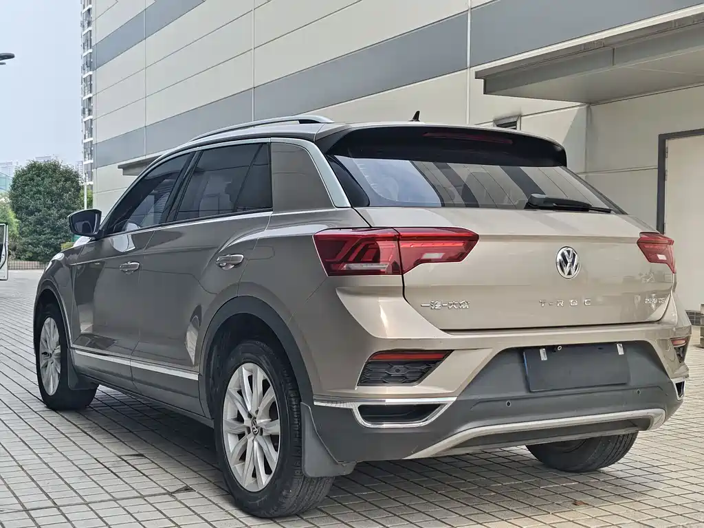 Volkswagen T-Roc — миниатюра 4