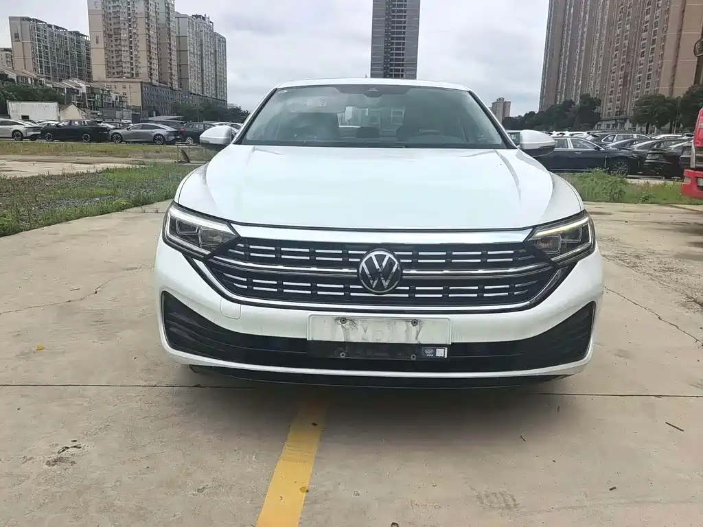 Volkswagen Sagitar — миниатюра 2