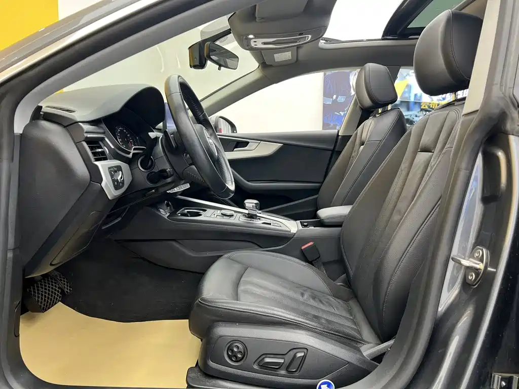 Audi A5 (Import) — миниатюра 20