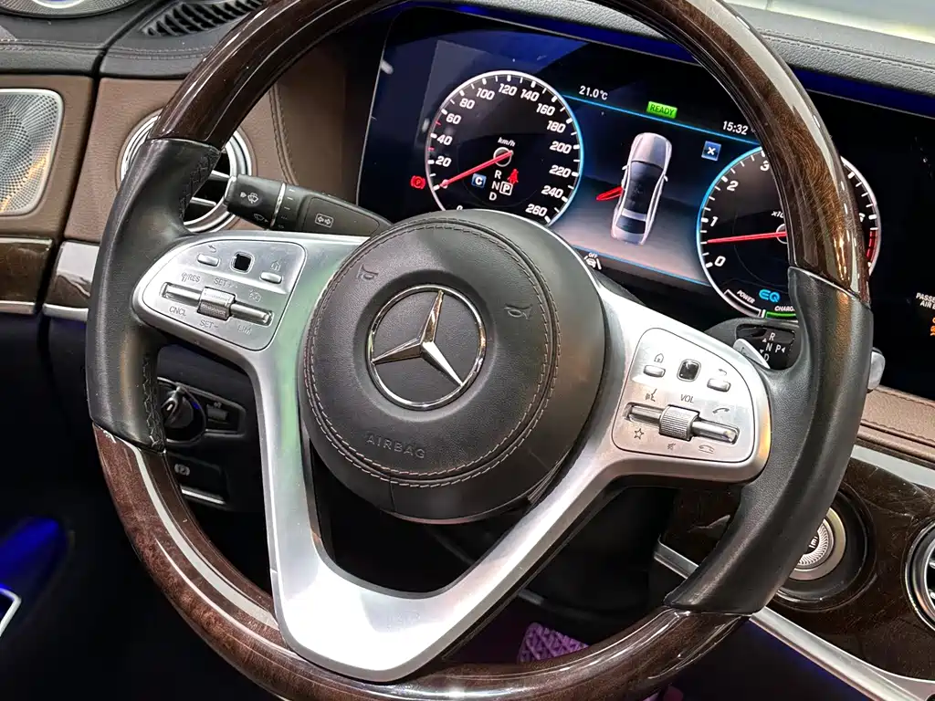 Mercedes-Benz S-Class — миниатюра 27
