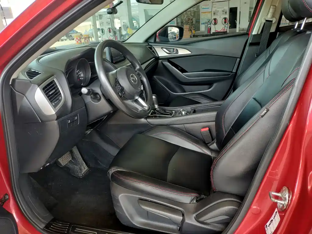 Mazda 3 Axela — миниатюра 9