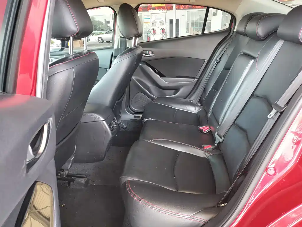 Mazda 3 Axela — миниатюра 12