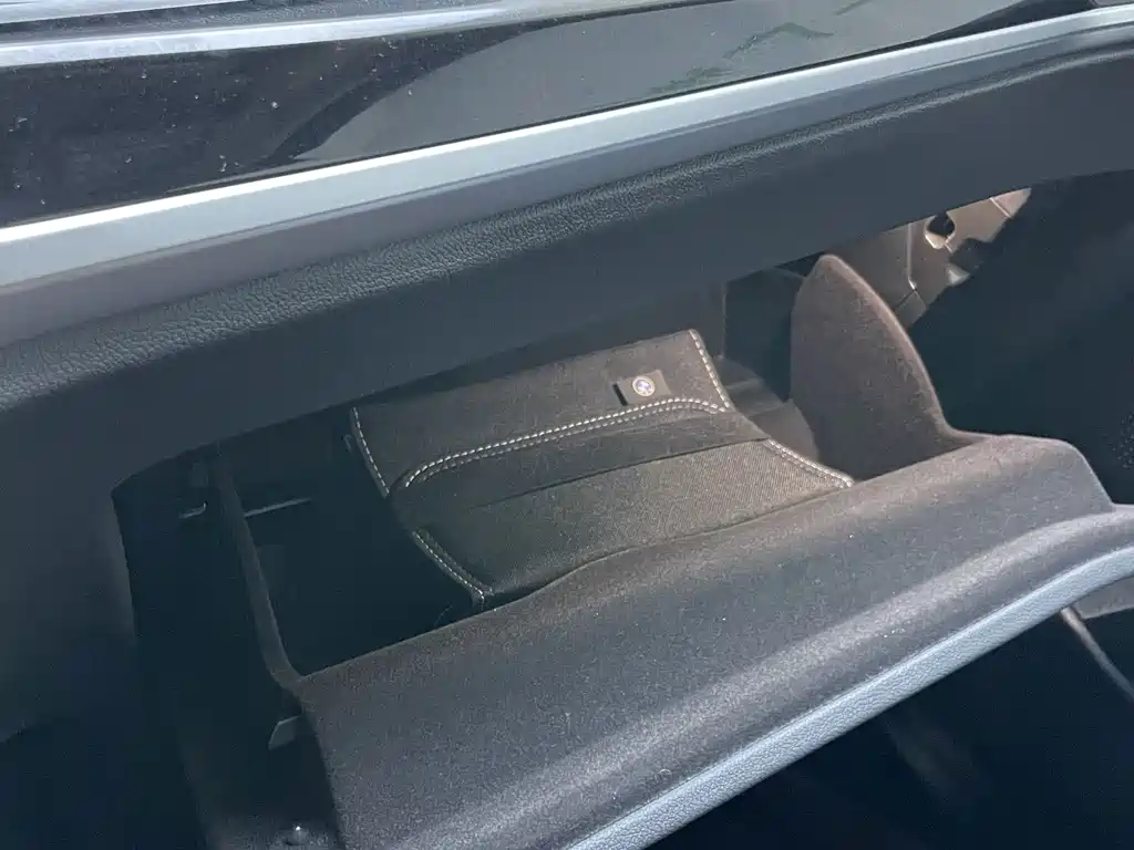 BMW 3 Series — миниатюра 29