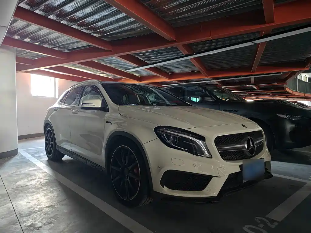 Mercedes-Benz GLA AMG — миниатюра 3