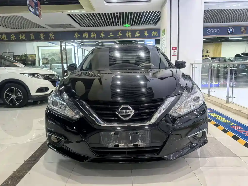 Nissan Teana — миниатюра 3