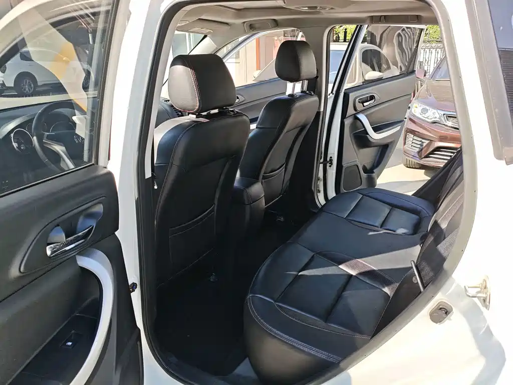 Changan CS35 — миниатюра 7