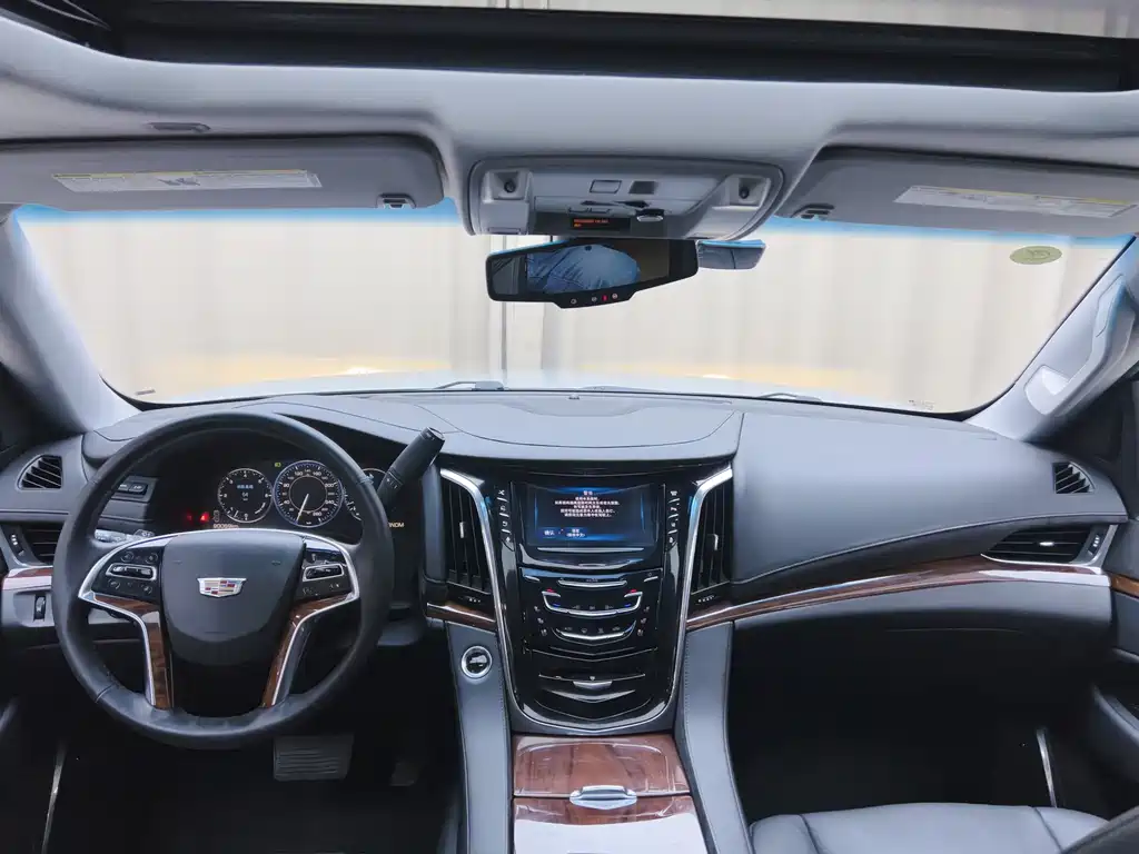 Cadillac Escalade 2016 6.2L