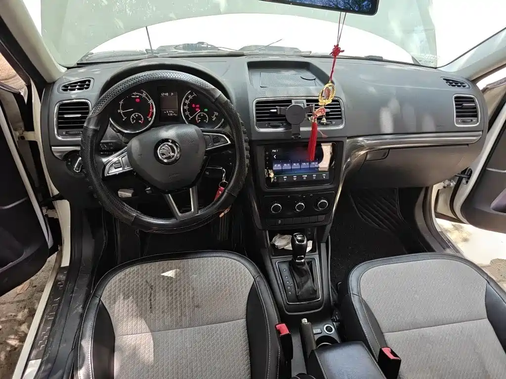 Skoda Yeti — миниатюра 13