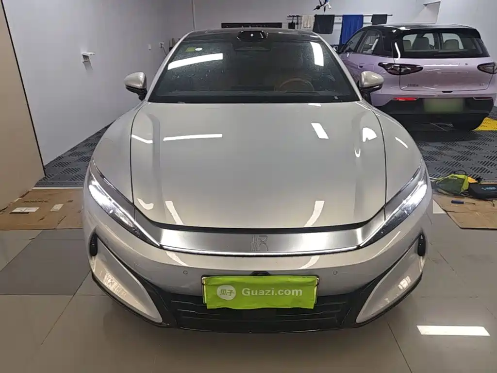 BYD Han L 2025 EV Flagship