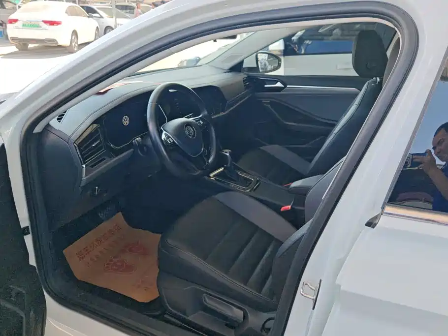 Volkswagen Sagitar — миниатюра 9