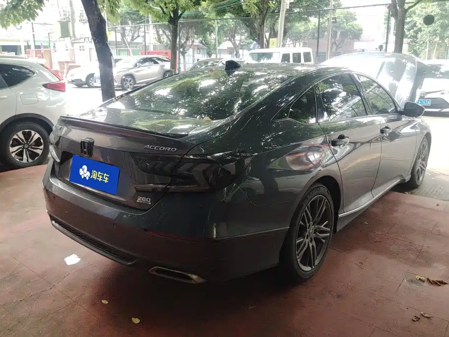 Honda Accord — миниатюра 3