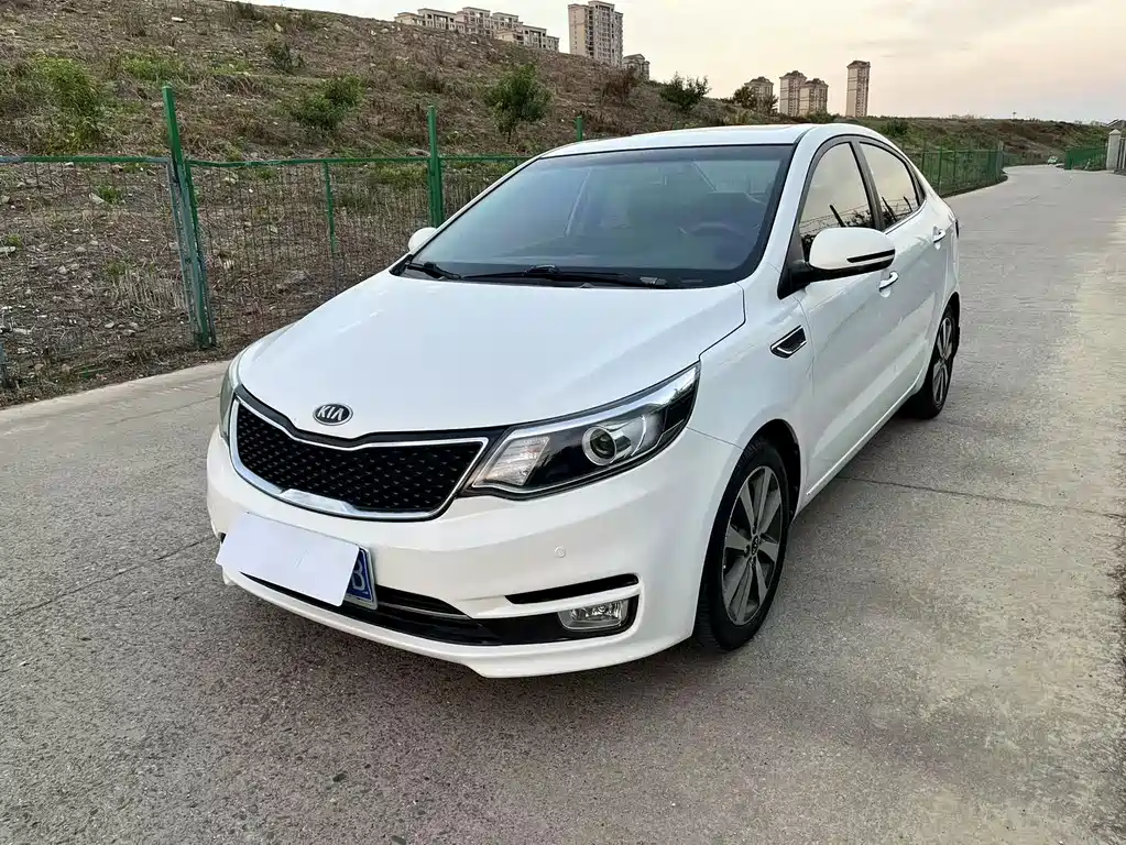 Kia K2