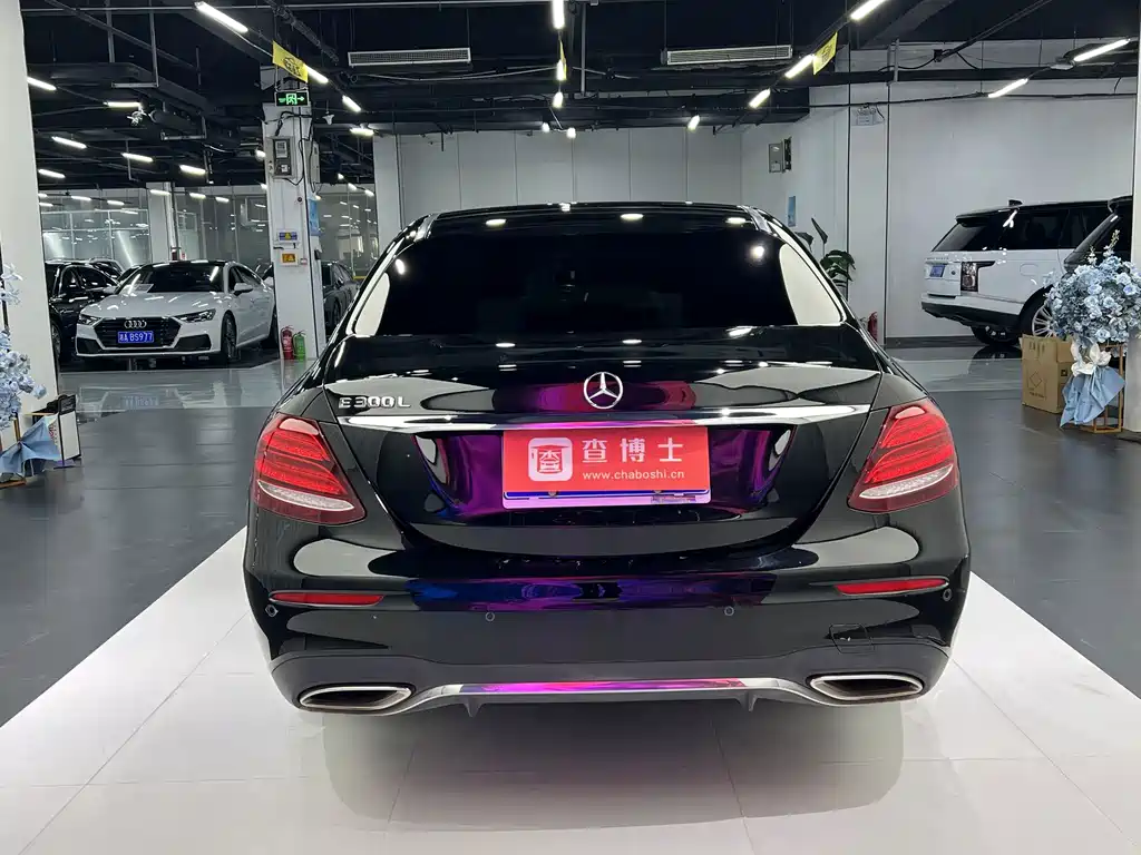Mercedes-Benz E-Class — миниатюра 10