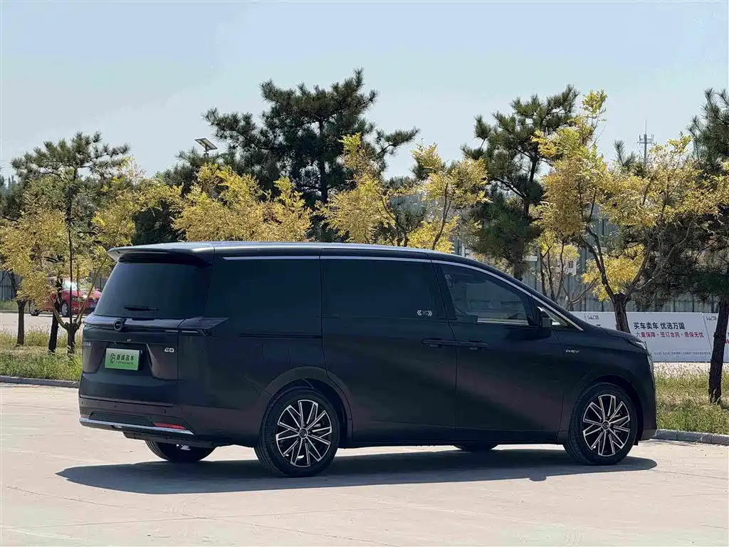 GAC Motor Trumpchi E8 PHEV — миниатюра 34