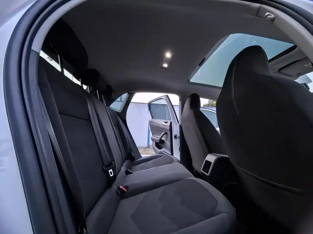 Volkswagen Polo 2021 Plus 1.5L AT