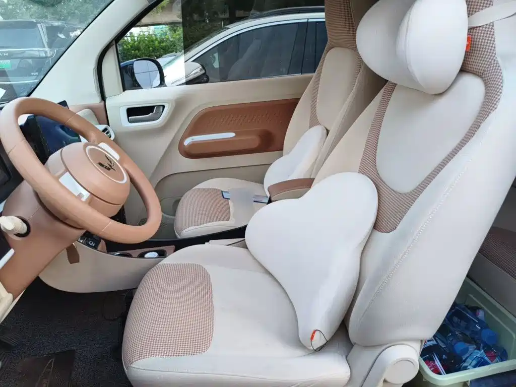 Wuling MINIEV — миниатюра 8