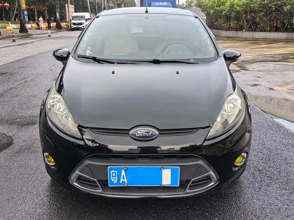 Ford Fiesta — миниатюра 2