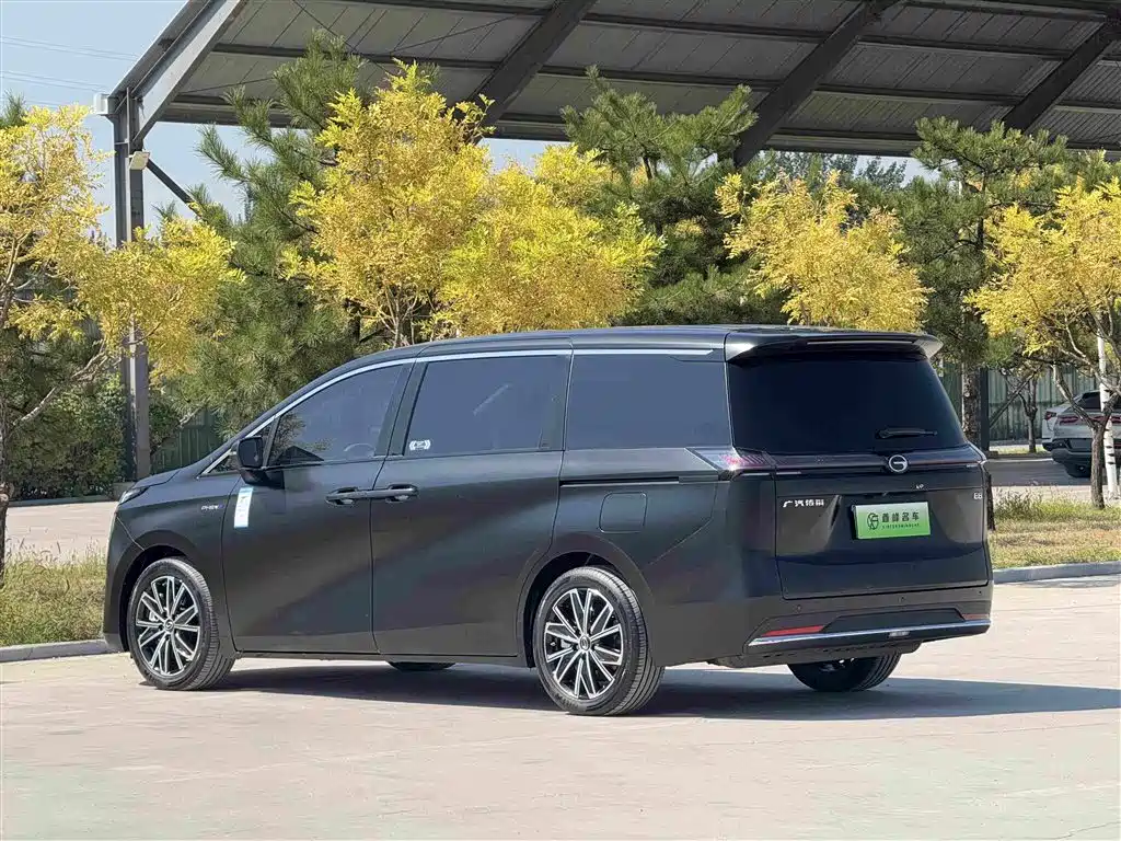 GAC Motor Trumpchi E8 PHEV — миниатюра 32