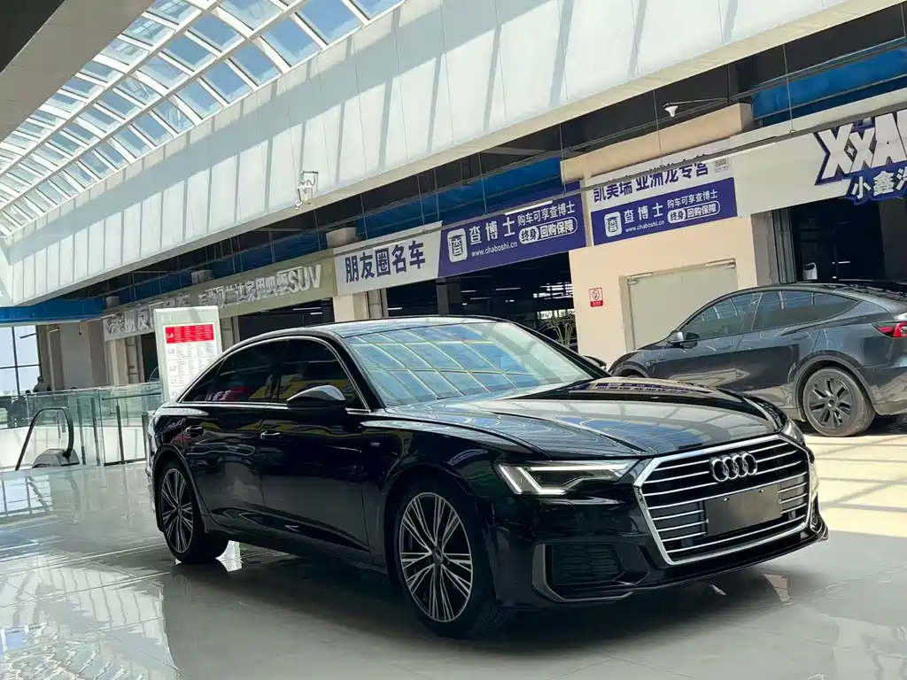 Audi A6L 2022 40 TFSI Luxury