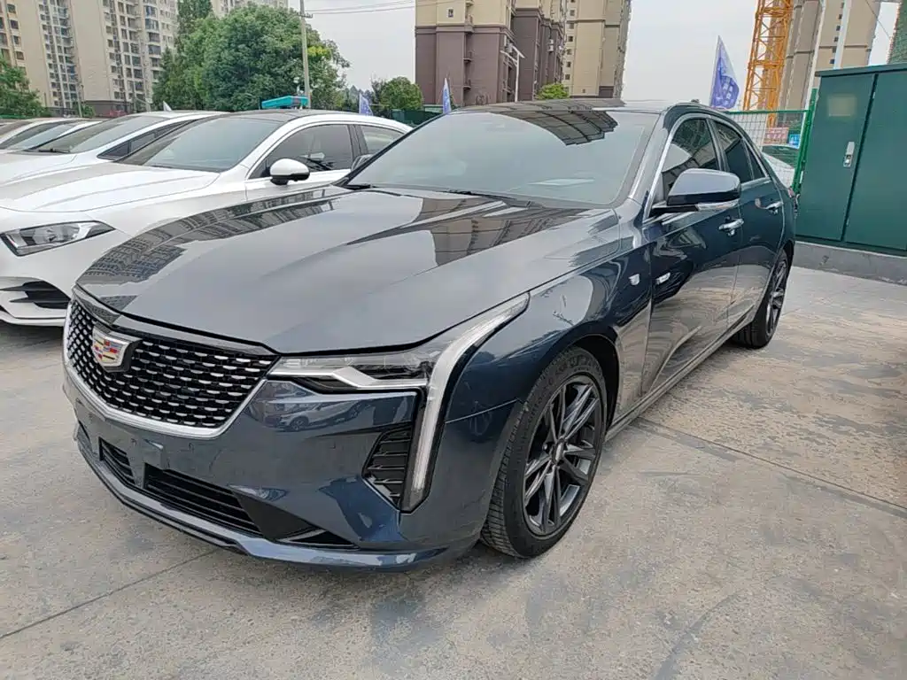 Cadillac CT4