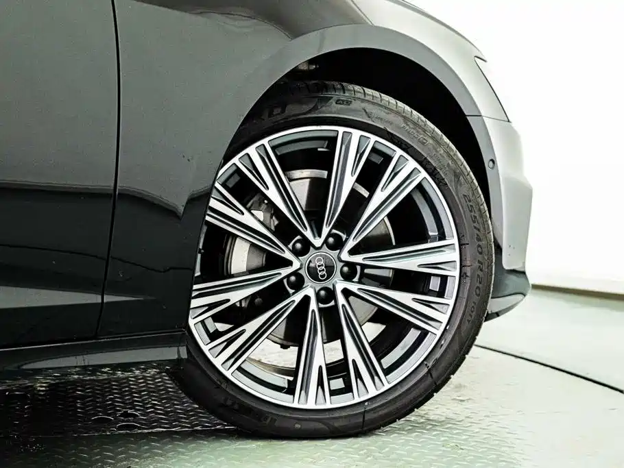 Audi A6L — миниатюра 4