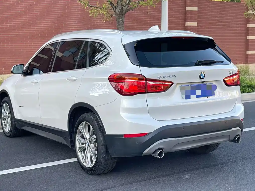 BMW X1 — миниатюра 6