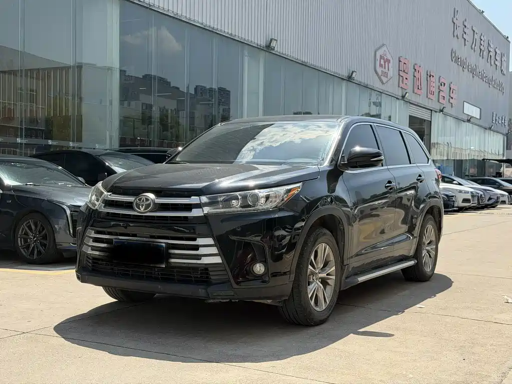 Toyota Highlander 2022