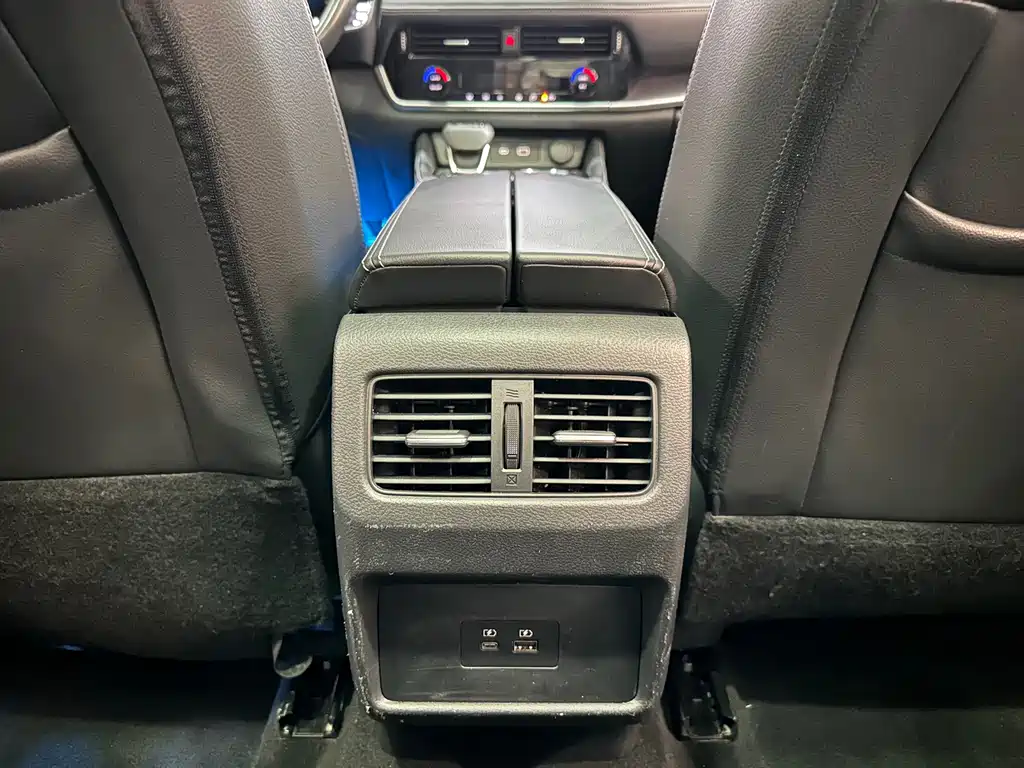 Nissan X-Trail — миниатюра 8