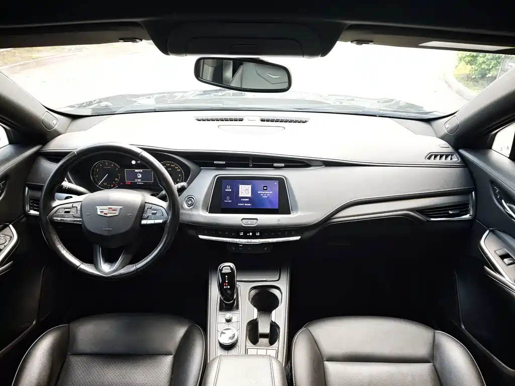 Cadillac XT4 — миниатюра 17